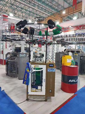 Machine à tricoter à la côte informatisée 2F-10F Alimentateur pour chapeaux à gaufres réfléchissants