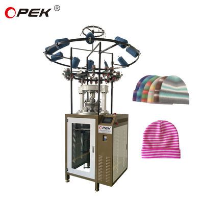 Machine à tricoter Opek pour la fabrication de bonnets et manchettes