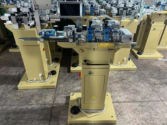 La machine à tourner les chaussettes automatique à grande vitesse d'Opek est la solution ultime pour les détaillants