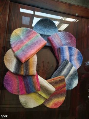 Petite machine à tricoter chapeau de bonnet de bébé avec 4-10 pouces cylindre diamètre 600sets / mois