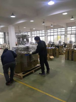 Machine à tricoter à chapeau de 450 kg avec contrôle entièrement informatisé et technologie transparente