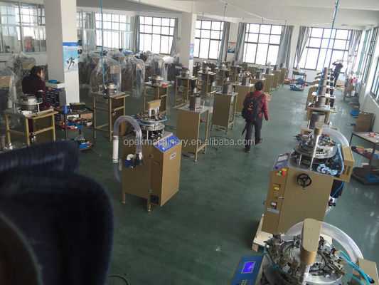 9 pouces OPEK 365 Jacquard Cap et écharpe machine à tricoter avec jusqu'à 16 couleurs