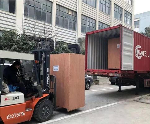 La machine à coudre pour chapeaux Opek-300HS approuvée par la CE ISO