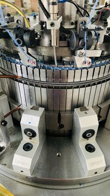 Machine à tricoter circulaire à capuche à côte pour 450 kg