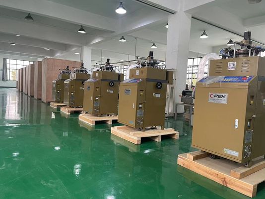 La meilleure machine à tricoter circulaire W1 d'Opek, parfaite pour votre entreprise.
