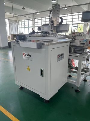 OPEK-300HS Machine à coudre automatique pour chapeaux Opération informatisée Configuration de lit plat