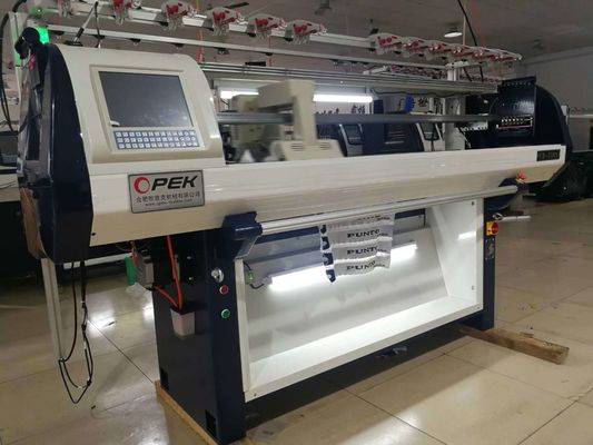 Méthode de tricot double 1500 W Machine informatisée de tricot de chapeaux et écharpes pour produits