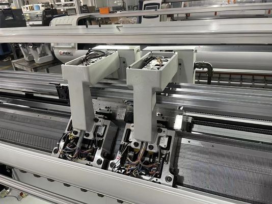 1 1 Système de chargement Machine à tricoter à plat informatisée pour le style de tricot au col de polo