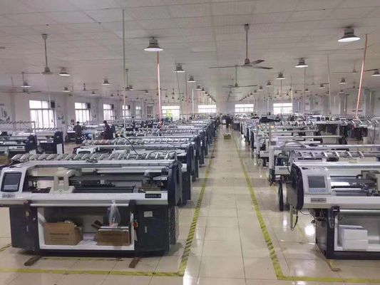 Machine à tricoter à haute productivité entièrement jacquard pour collier et manchette de T-shirt de polo