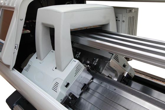 Machine à tricoter de pulls à double système informatisée avec un seul chariot