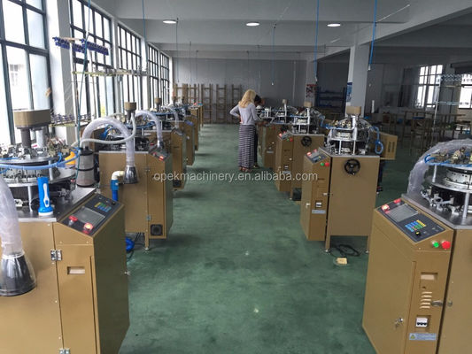 Machine de tricot automatique à chaussettes à haute vitesse certifiée ISO9001