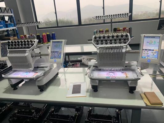 Machine de broderie informatisée à tête unique avec 400 têtes et 12/15 aiguilles