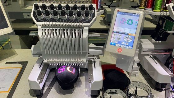 Machine de broderie multifonctionnelle de 450W pour T-shirt à casquette