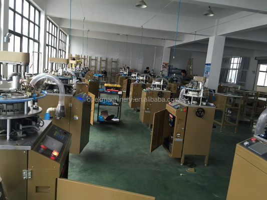 Machine à tisser des écharpes à maillot unique à grande vitesse avec système de contrôle entièrement informatisé