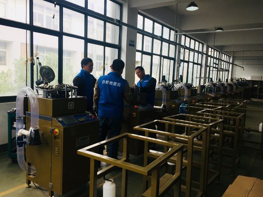 600 pièces par jour Machine à tricoter écharpe de fan de football avec une vitesse de production rapide