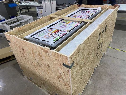 Machine de broderie commerciale pour la broderie de précision