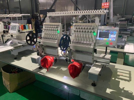 2 Tête Machine de broderie informatisée pour chapeau vêtement Broderie plate