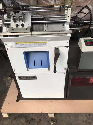 Protection du travail Machine à tricoter à la main de latex flexible Jacquard pour une production plate