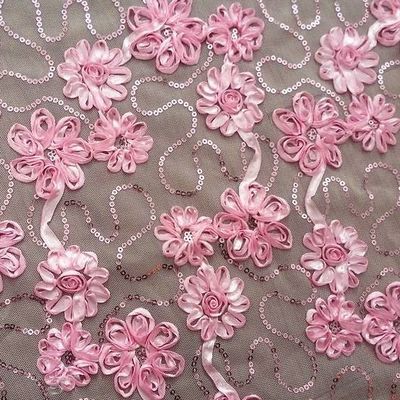 Maximum de surface de broderie 400*450 Petite machine à broderie équipée d'un dispositif à perles de séquence/cordon