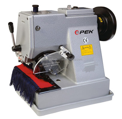 Machine à coudre à tissu de coptosapelta diffuse avec mécanisme d'alimentation multiple