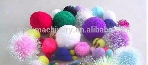 3 GG Machine à franges de pompom en polyester pour la production de pompom rond