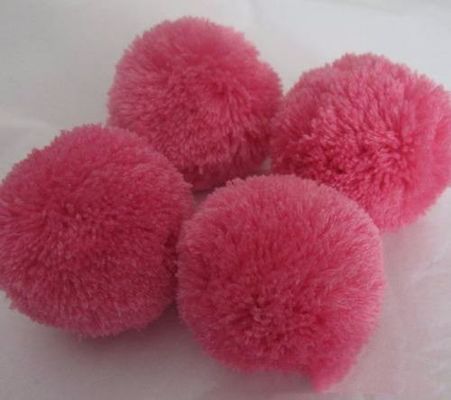 1-15cm largeur de tricot machine de fabrication de pompom circulaire pour les besoins du client