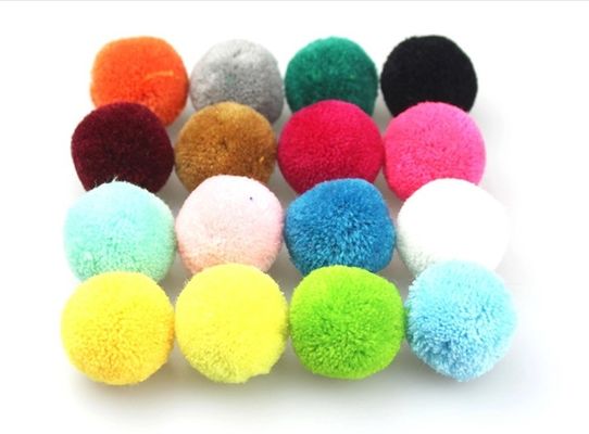 Machine à coudre automatique à pom pom de 6 pouces largeur de tricot par 2 GG Gauge